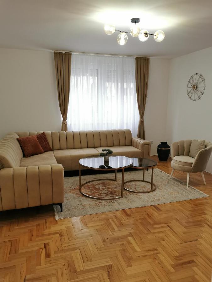Family Apartment Tuzla Exteriér fotografie